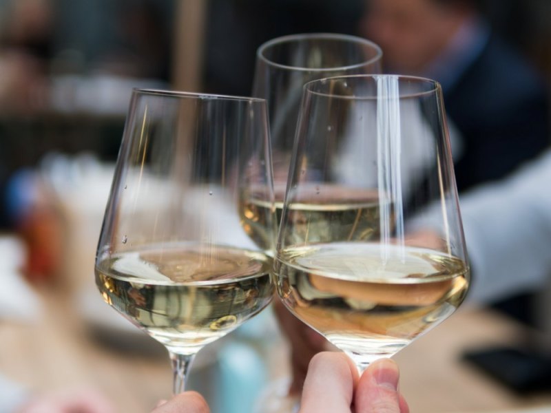 «Facciamo un cin?»: cosa dovreste sapere quando&nbsp;brindate