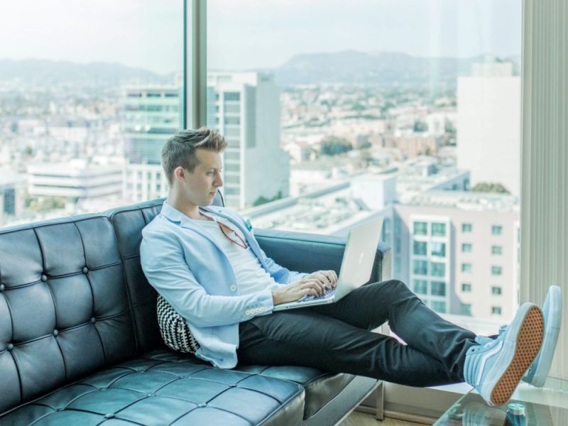 Lavoro da casa, ecco perché può farci&nbsp;bene