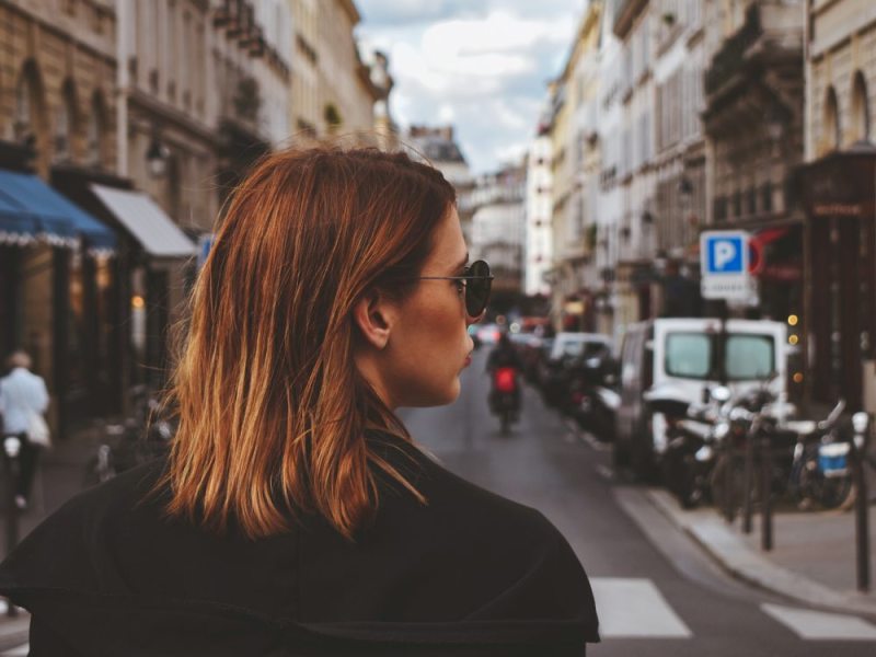 Catcalling, il significato di un fenomeno che non ci fa&nbsp;onore