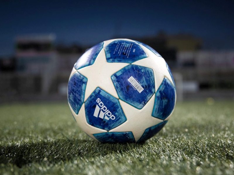 Da autogol a contropiede, quando il calcio “segna” nella&nbsp;lingua