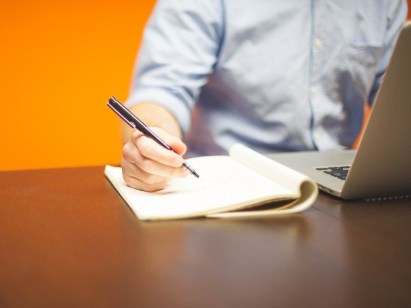 Mattarella contro l’abuso pubblico di&nbsp;acronimi